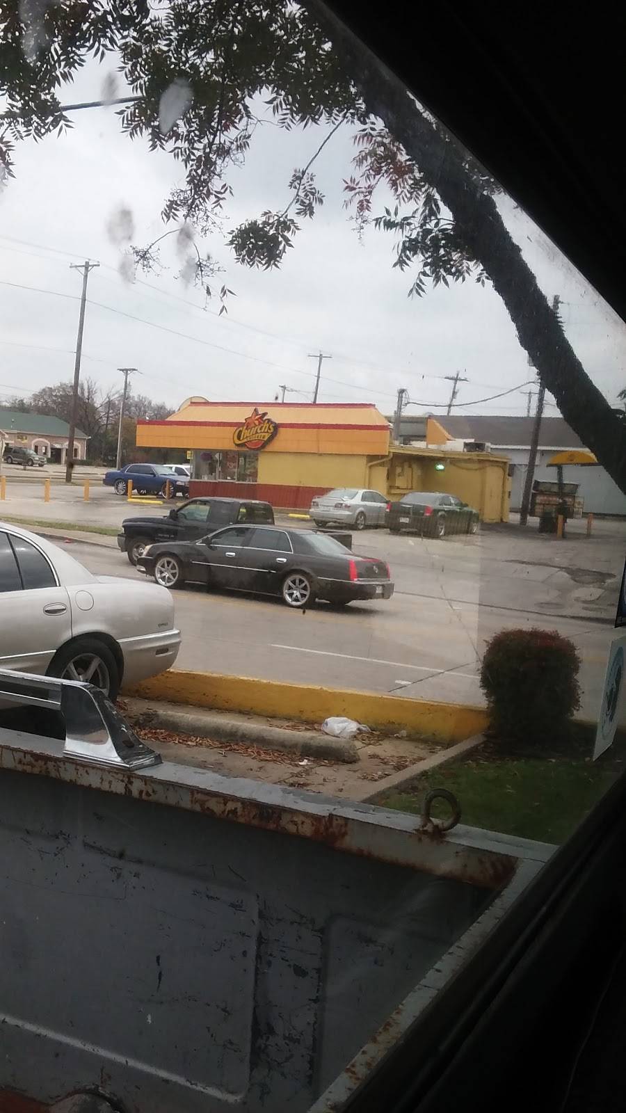 Churchs Chicken | restaurant | 3605 S Lancaster Rd, Dallas, TX 75216, USA | 2143748700 OR +1 214-374-8700