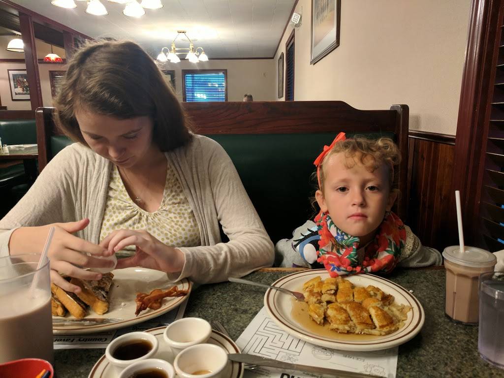 Richards Restaurant | restaurant | 820 S Walnut St, Hartford City, IN 47348, USA | 7653485126 OR +1 765-348-5126