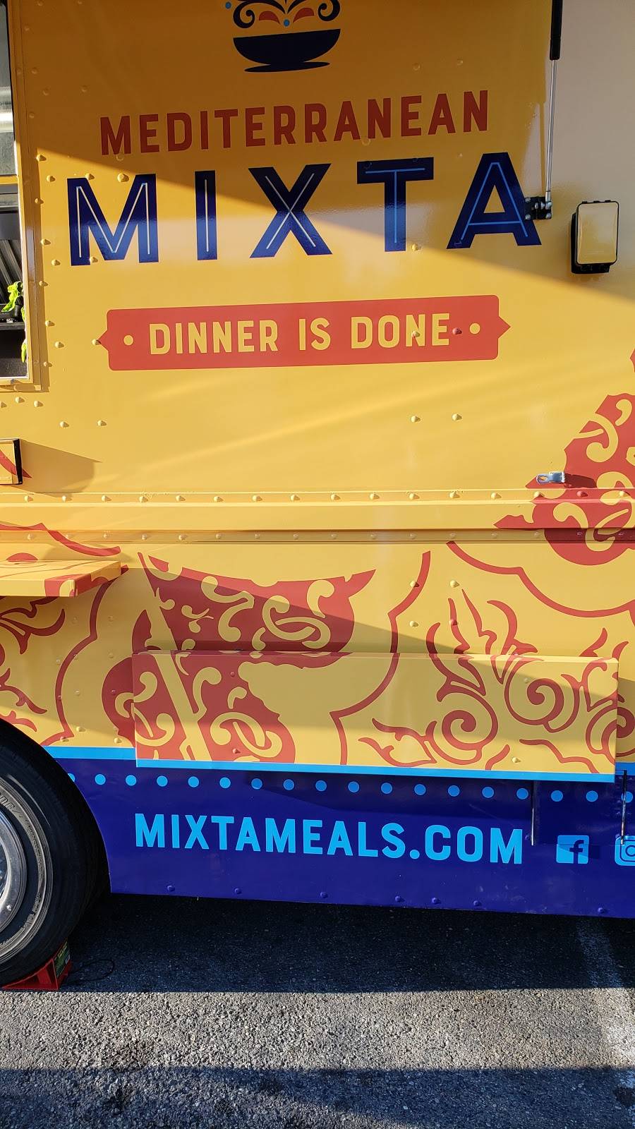 Mediterranean Mixta | restaurant | 1110 Elliott Ave W, Seattle, WA 98119, USA | 2064287791 OR +1 206-428-7791