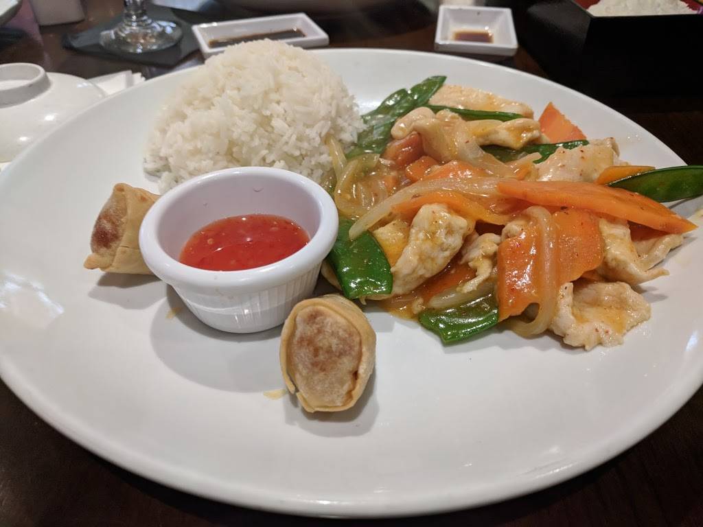 Bamboo Bistro | restaurant | 700 US-441, Lady Lake, FL 32159, USA | 3527509998 OR +1 352-750-9998