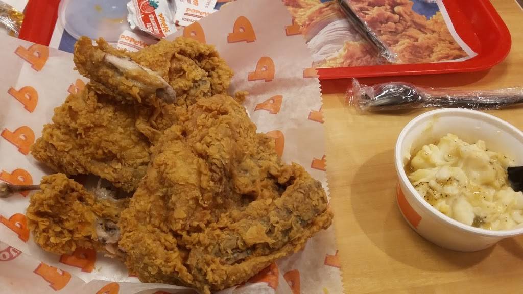 Popeyes Louisiana Kitchen | restaurant | 727 NW, MO-7, Blue Springs, MO 64014, USA | 8162957273 OR +1 816-295-7273
