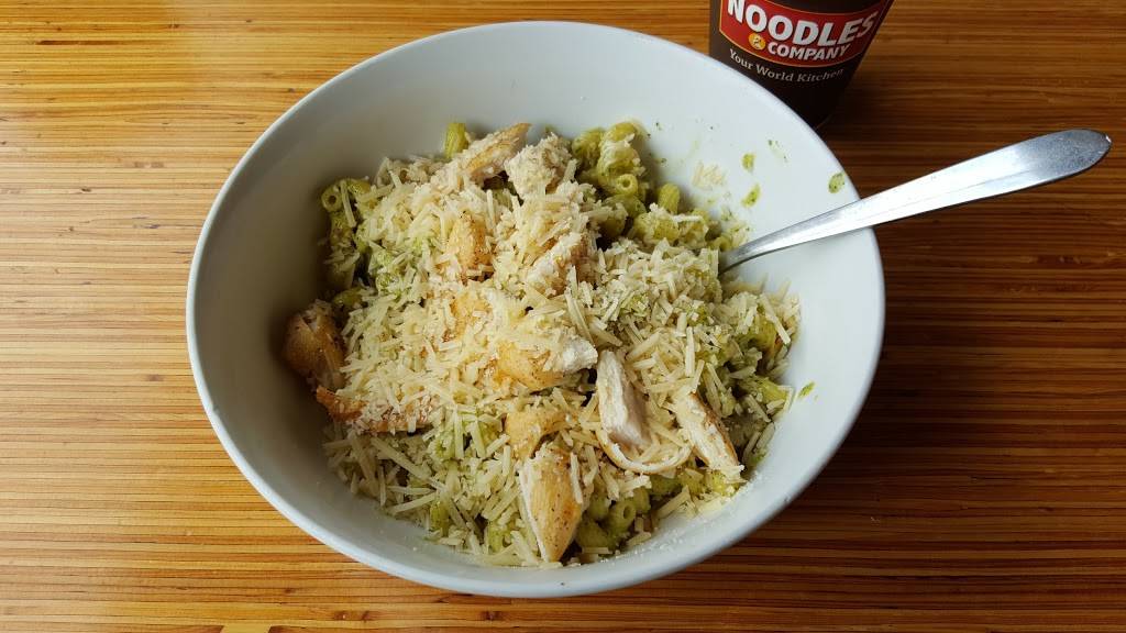 Noodles and Company | restaurant | 101 E Grand River Ave, East Lansing, MI 48823, USA | 5173324040 OR +1 517-332-4040