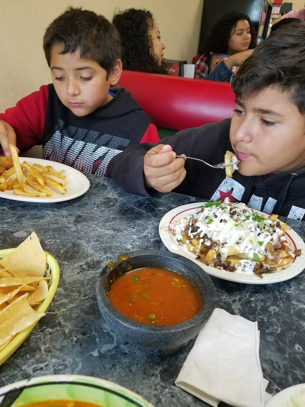 Mi Taqueria | restaurant | 10550 Ramona Ave F, Montclair, CA 91763, USA | 9096247608 OR +1 909-624-7608