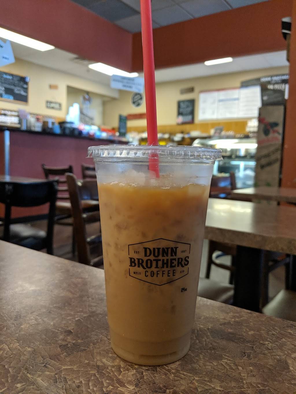 Dunn Brothers Coffee | bakery | 4 Shady Oak Rd, Hopkins, MN 55343, USA | 9524056789 OR +1 952-405-6789