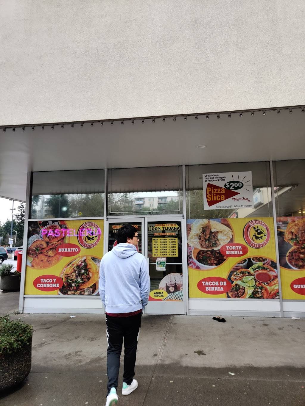 Birrieria Tijuana | restaurant | 1111 SW 128th St, Burien, WA 98146, USA | 2532599465 OR +1 253-259-9465
