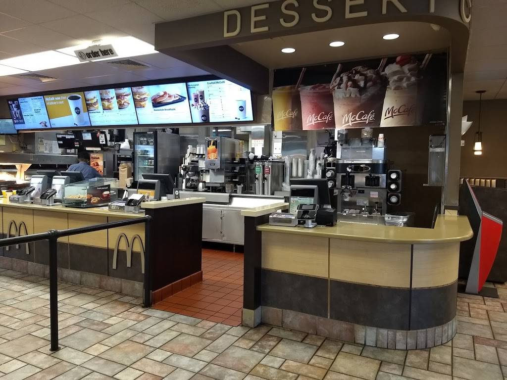 McDonalds | cafe | 4400 Central Pl, Fairfield, CA 94534, USA | 7078641001 OR +1 707-864-1001