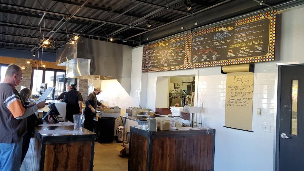 Dick & Alice Sausage & Pierogi Haus | restaurant | 12859 Brookpark Rd, Parma, OH 44130, USA | 2162672150 OR +1 216-267-2150