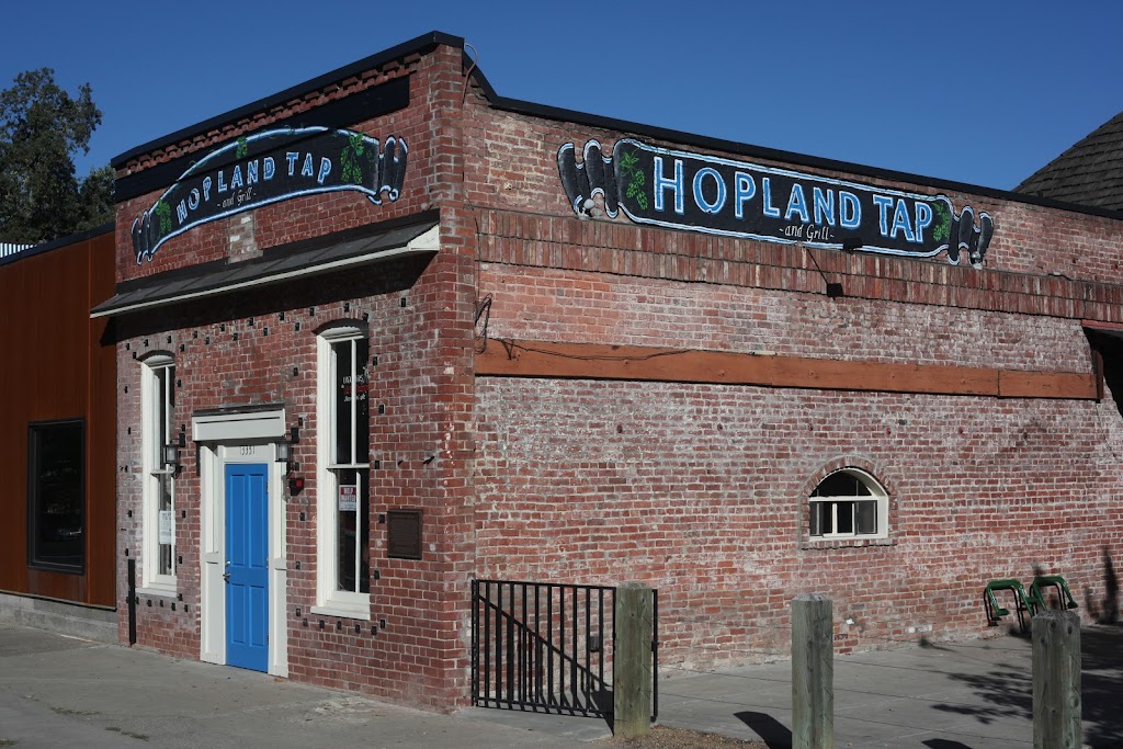 Hopland Tap | restaurant | 13351 HWY 101 South, Hopland, CA 95449, USA | 7075109000 OR +1 707-510-9000