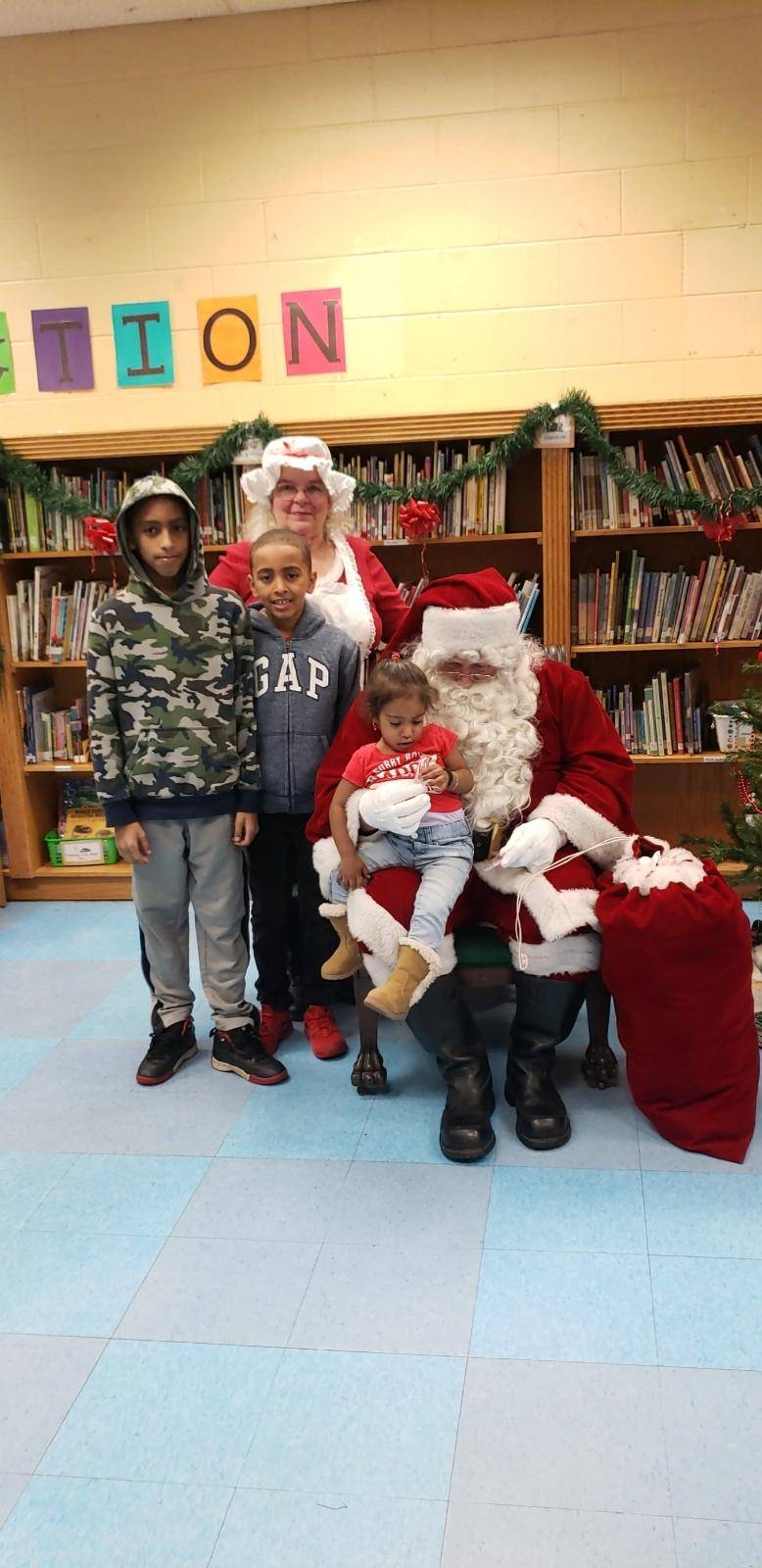 Great China 大中華 | restaurant | 402 Dexter St, Central Falls, RI 02863, USA | 4017298030 OR +1 401-729-8030