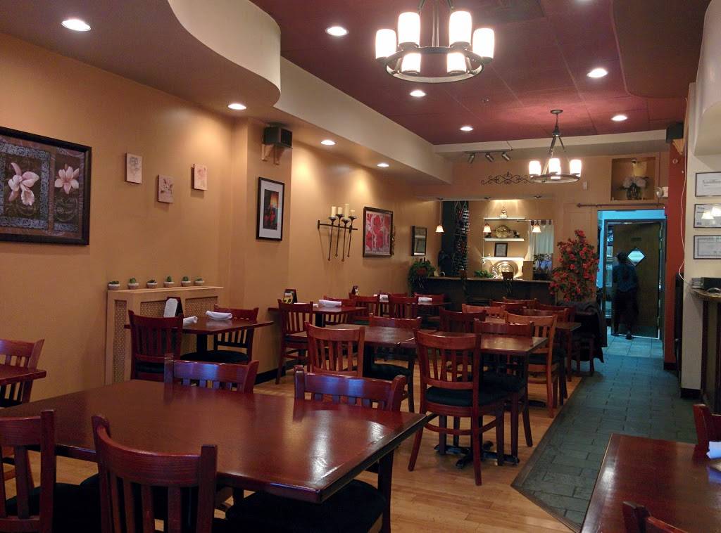 Thai Boo Cuisine | restaurant | 712 Washington St, Norwood, MA 02062, USA | 7812559400 OR +1 781-255-9400