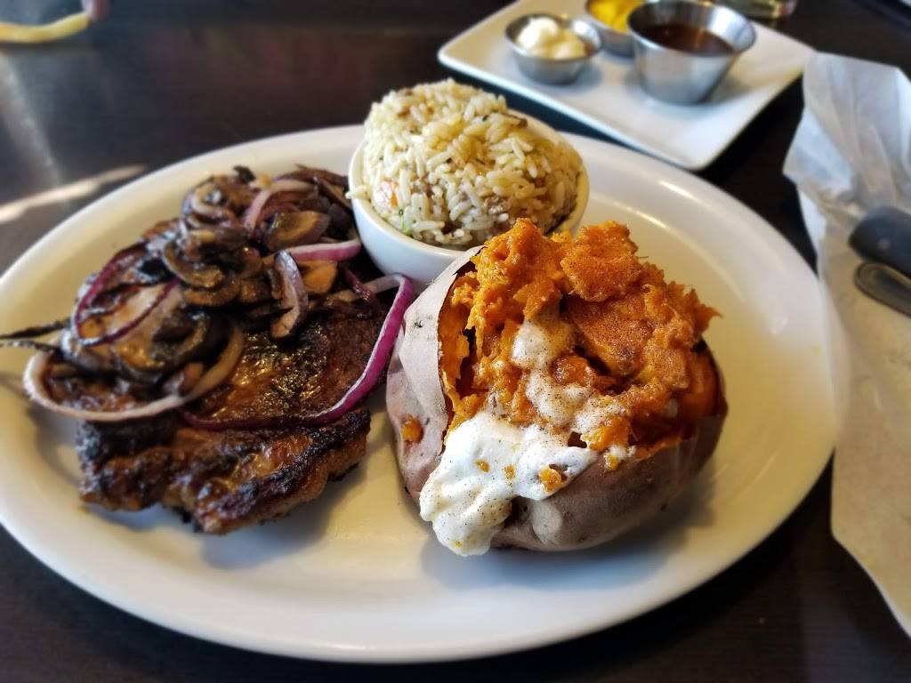 Ruby Tuesday | restaurant | 543 Oglethorpe Hwy, Hinesville, GA 31313, USA | 9124482552 OR +1 912-448-2552