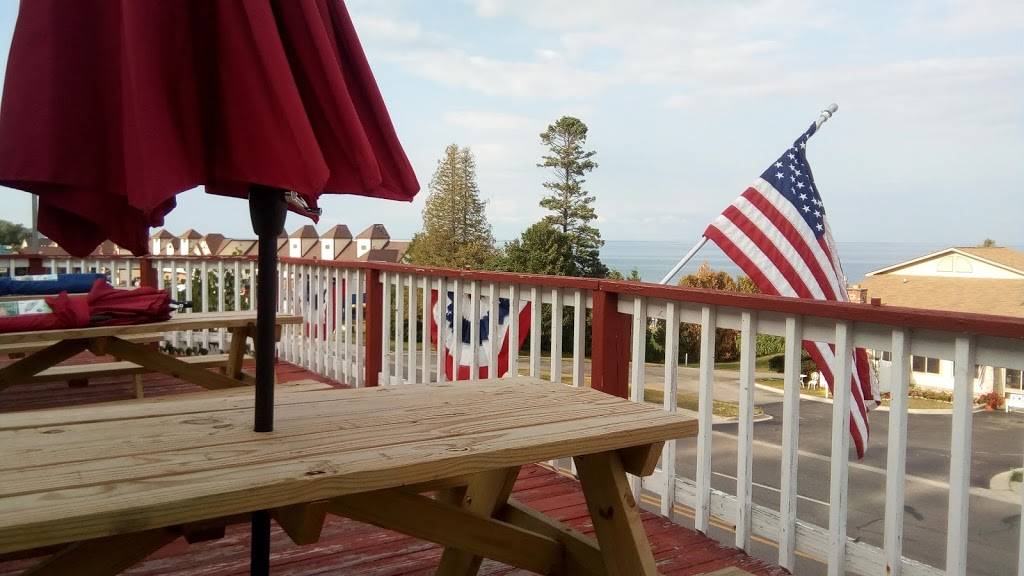 Joes Diner | restaurant | 1040 N State St, St Ignace, MI 49781, USA | 9069842123 OR +1 906-984-2123