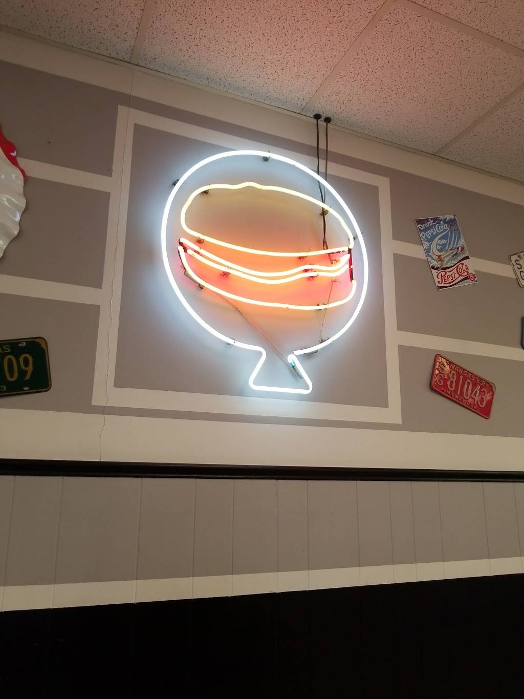 Nu-Way Sandwich Shops wichita ks | meal takeaway | 3441 E Harry St, Wichita, KS 67218, USA | 3166846132 OR +1 316-684-6132