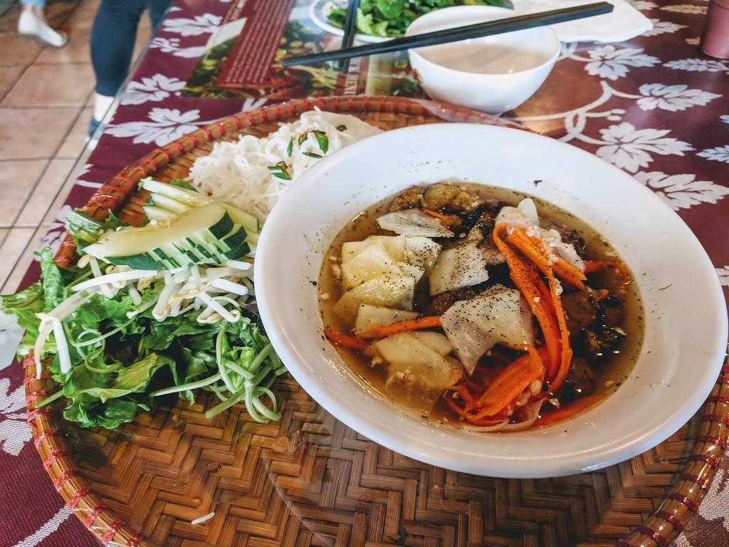 Pho 777 | restaurant | 1065 W Argyle St, Chicago, IL 60640, USA | 7735619909 OR +1 773-561-9909