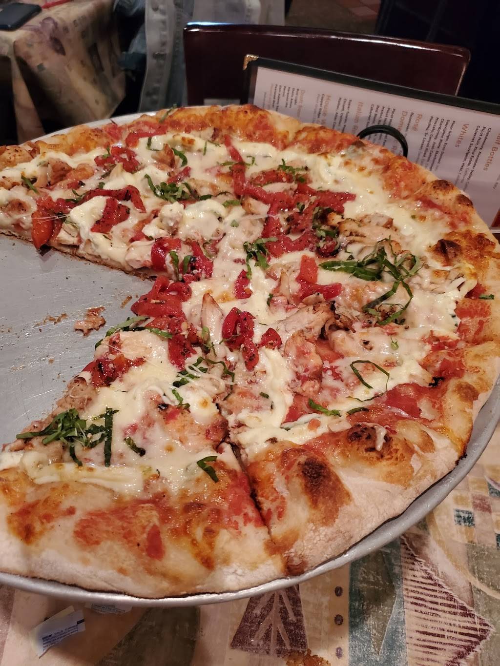 Polcaris North End Restaurant | restaurant | 92 Broadway, Saugus, MA 01906, USA | 7812333765 OR +1 781-233-3765