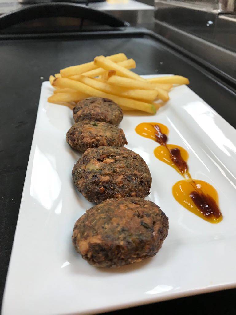 Saffron Indian Bistro (Downtown Norfolk) | restaurant | 420 Monticello Ave suite 170, Norfolk, VA 23510, USA | 7573217005 OR +1 757-321-7005