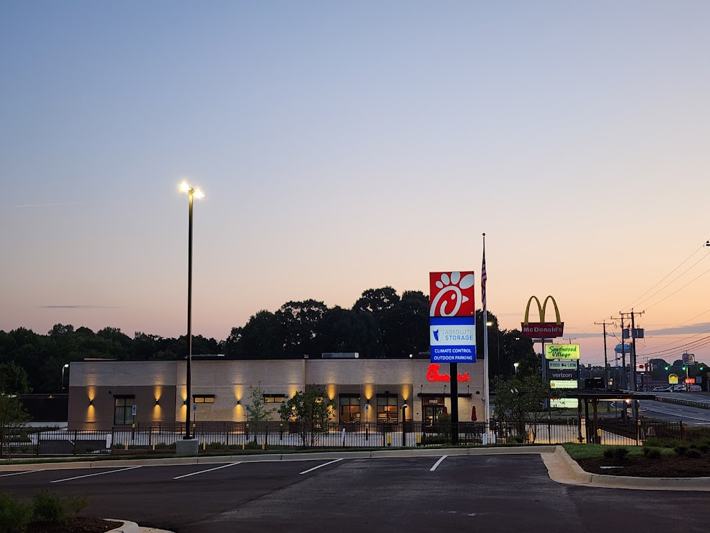 Chick-fil-A | restaurant | 21123 Timberlake Rd, Lynchburg, VA 24502, USA | 4342372354 OR +1 434-237-2354