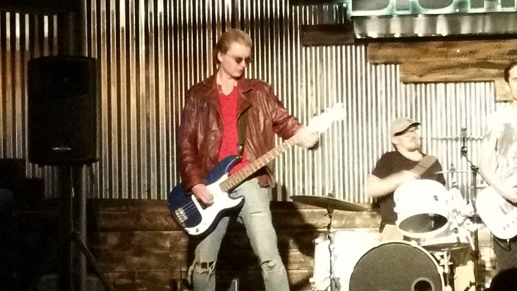 The District- Cocktails, Food, Live Music | night club | 19 E Citrus Ave #101, Redlands, CA 92373, USA | 9097984101 OR +1 909-798-4101