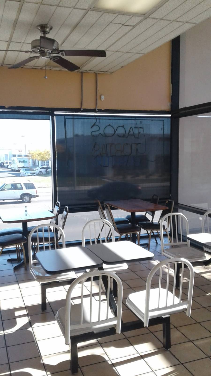 El Rancho Grande Taco Shop 2 | restaurant | 12424 Hesperia Rd # 6, Victorville, CA 92395, USA | 7602416411 OR +1 760-241-6411