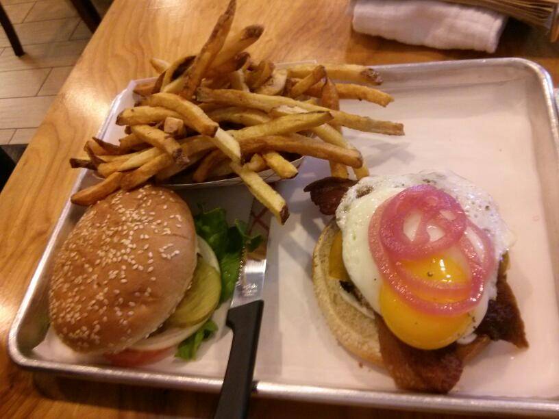 Mikaylas Cafe | restaurant | 2209 Tasman Dr, Santa Clara, CA 95054, USA | 4089888803 OR +1 408-988-8803