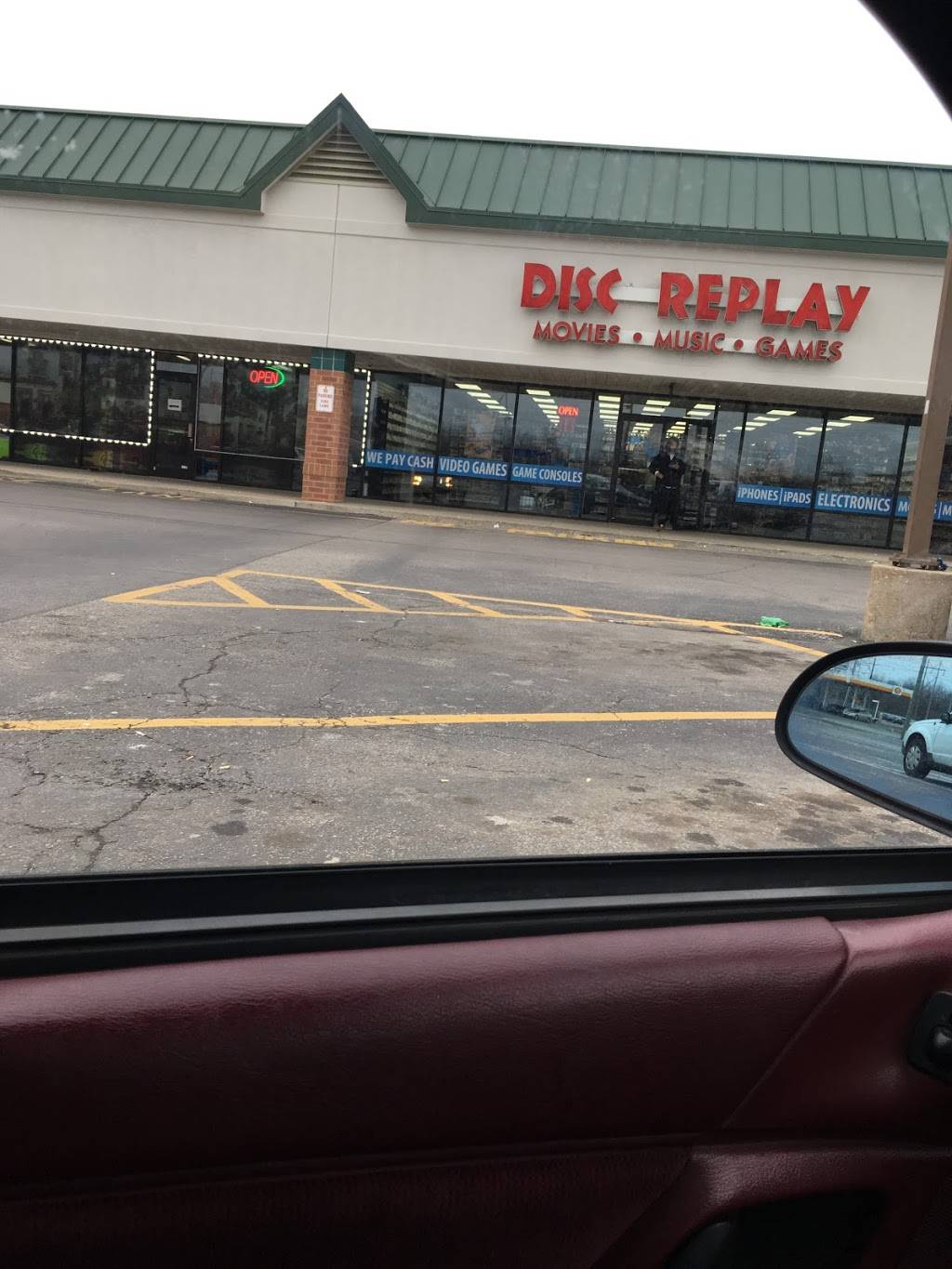 Papa Johns Pizza | restaurant | 8202 Rockville Rd, Indianapolis, IN 46214, USA | 3172717272 OR +1 317-271-7272