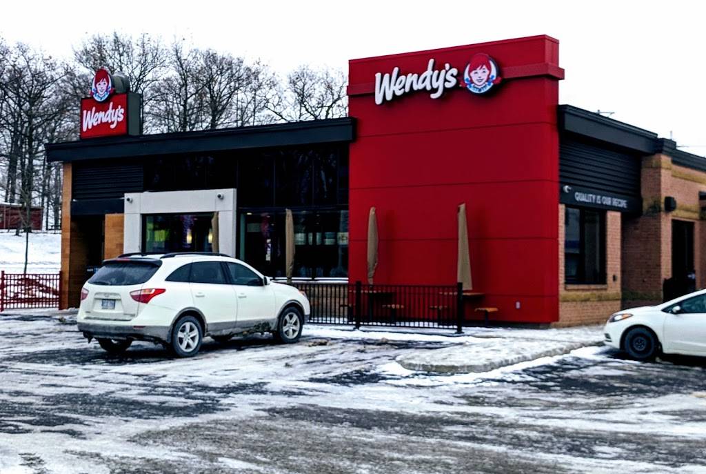 Wendys | restaurant | 685 Fischer-Hallman Rd, Kitchener, ON N2E 1L7, Canada | 5197452402 OR +1 519-745-2402