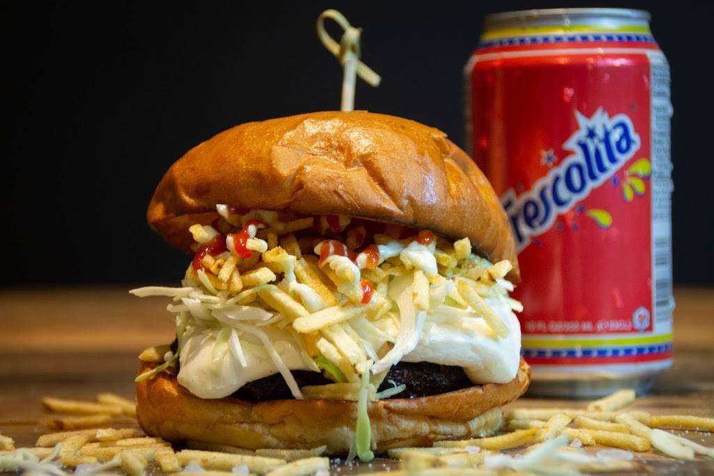 ChoriburgerTx | restaurant | 930 Malone St, Houston, TX 77007, USA | 3464016327 OR +1 346-401-6327