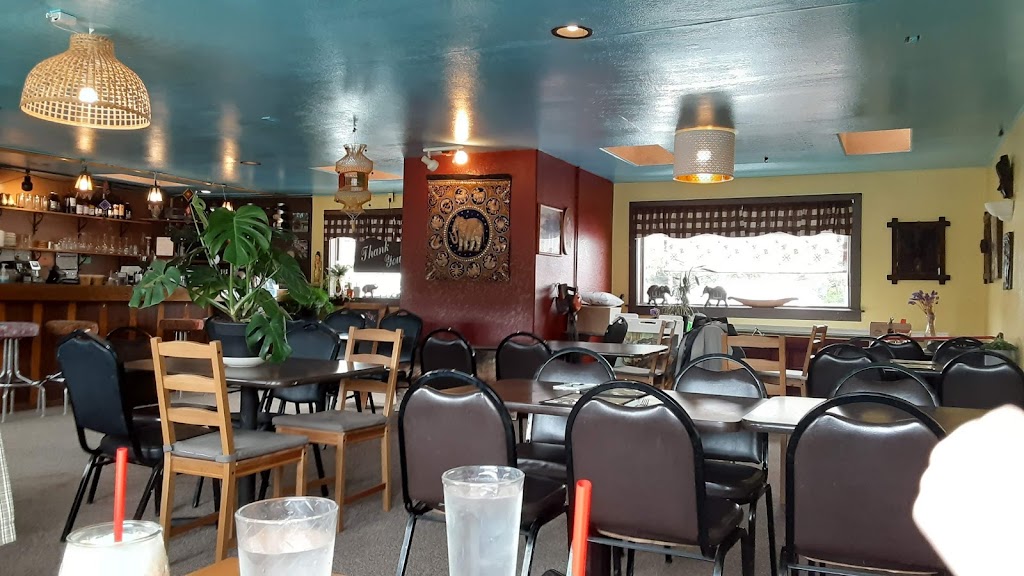 Bay View Thai Kitchen | restaurant | 250 US-101, Depoe Bay, OR 97341, USA | 5417652497 OR +1 541-765-2497