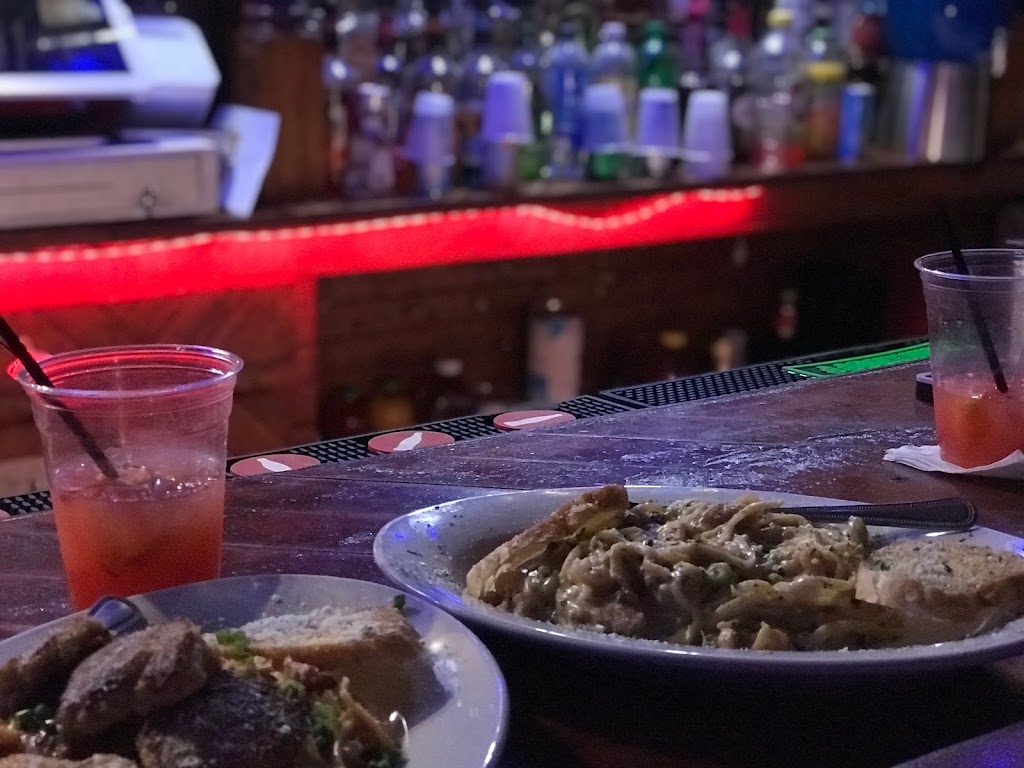 Fiya Eats | restaurant | 5750 Hayne Blvd, New Orleans, LA 70126, USA | 5045139460 OR +1 504-513-9460