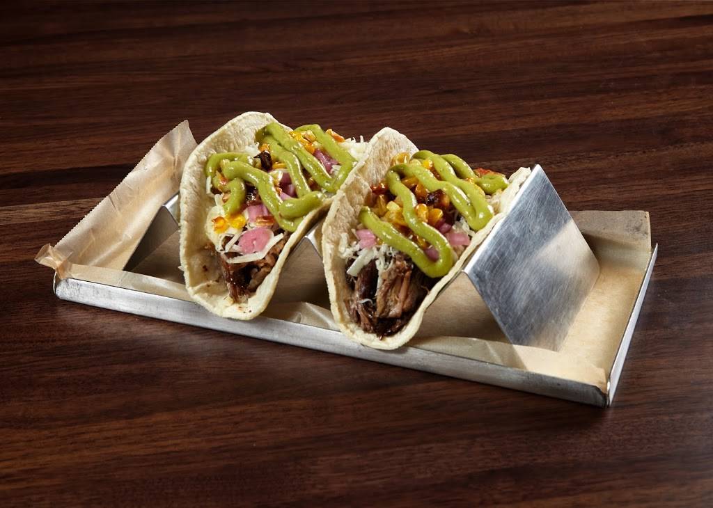 Draft Day | restaurant | 3184 IA-22, Riverside, IA 52327, USA | 3196481234 OR +1 319-648-1234