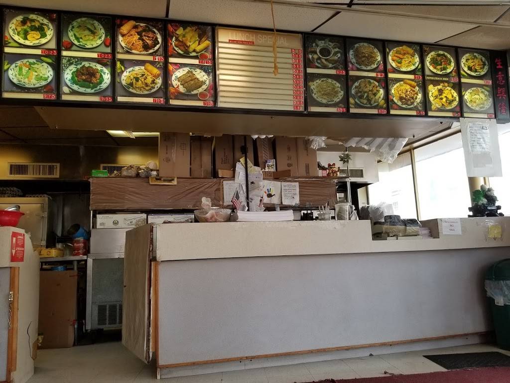 New Great Wall 新長城 | restaurant | 330 Main St, Wilton, ME 04294, USA | 2076453628 OR +1 207-645-3628