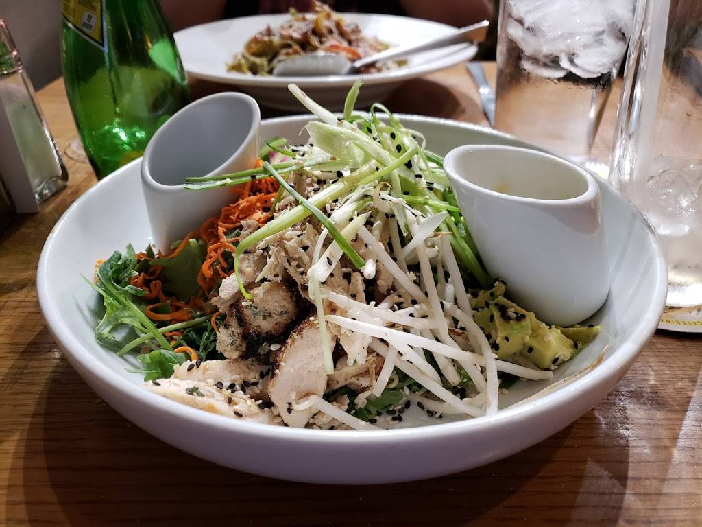 California Pizza Kitchen at Biltmore | restaurant | 2400 E Camelback Rd #112, Phoenix, AZ 85016, USA | 6025538382 OR +1 602-553-8382