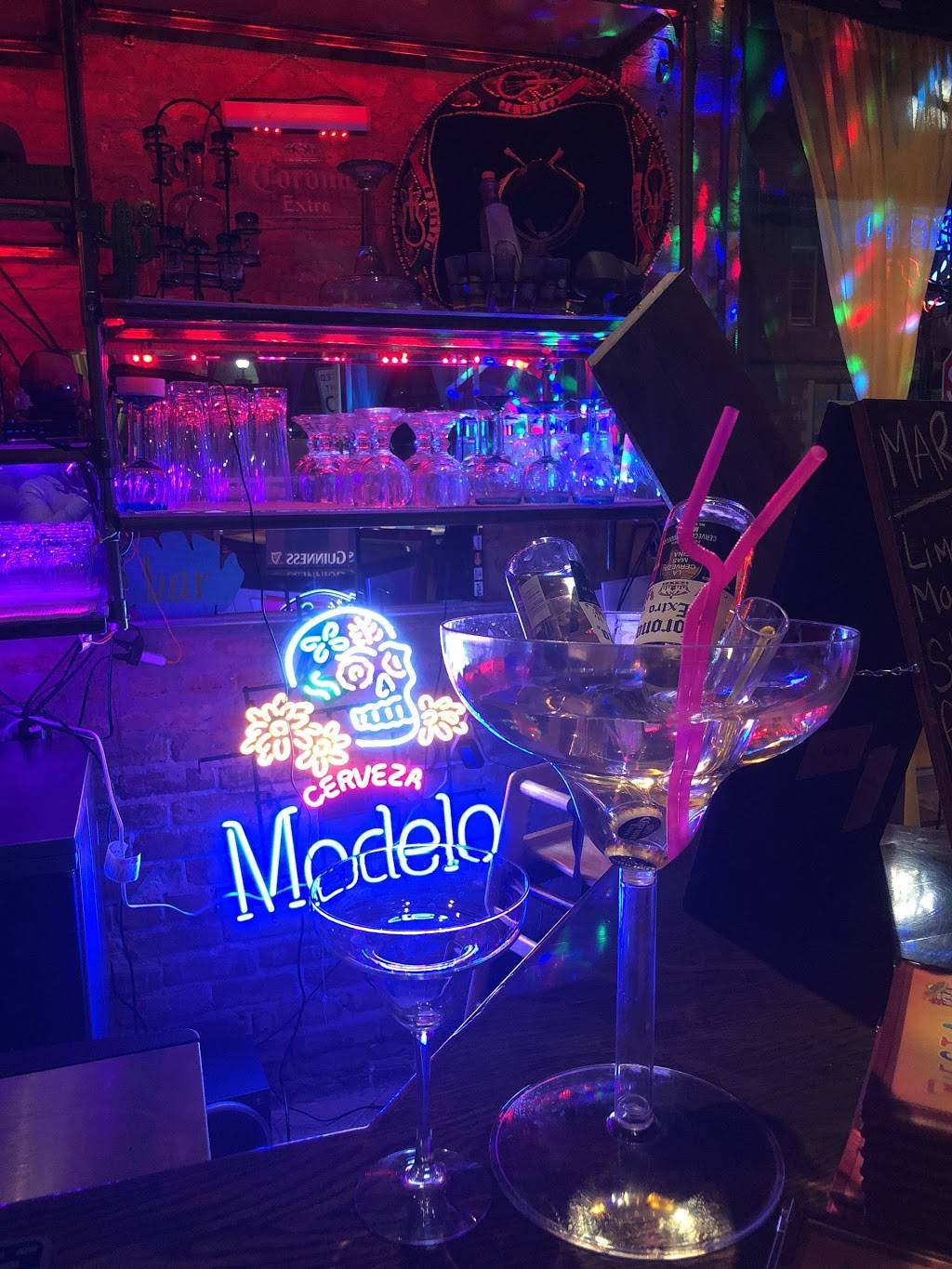 Fiesta Margarita | restaurant | 3755 Grand Blvd, Brookfield, IL 60513, USA | 7082555410 OR +1 708-255-5410