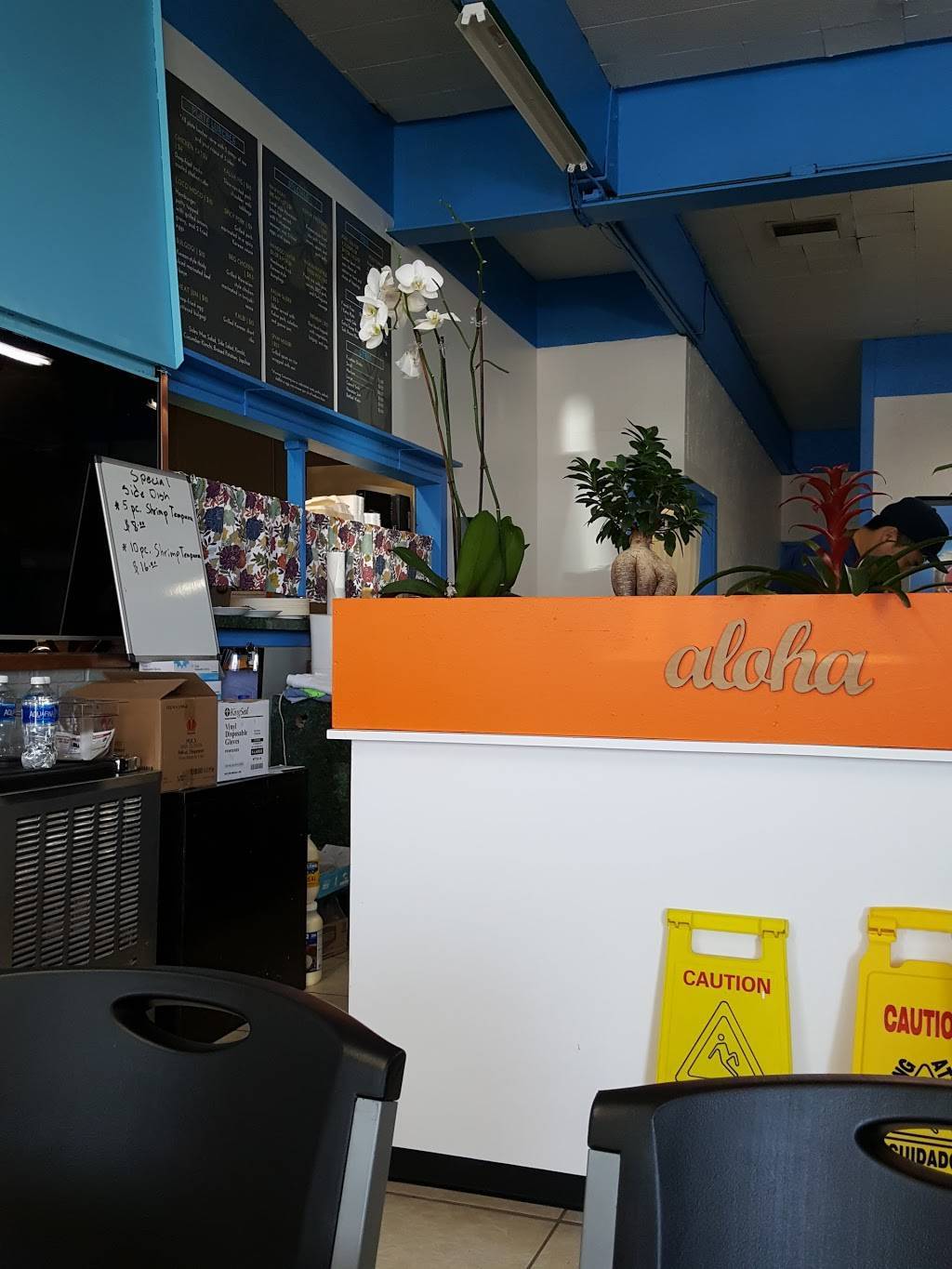 Ohana Kitchen | restaurant | 241 SW 152nd St, Burien, WA 98166, USA | 2062463501 OR +1 206-246-3501