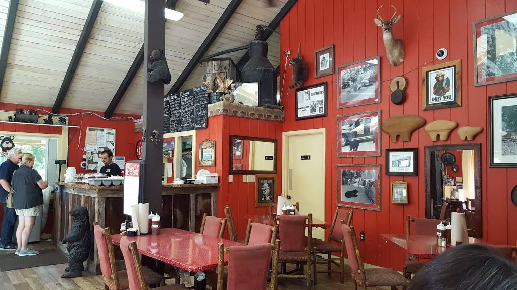 Hungry Bear BBQ #1 | restaurant | 2263 East Pkwy, Gatlinburg, TN 37738, USA | 8653258048 OR +1 865-325-8048