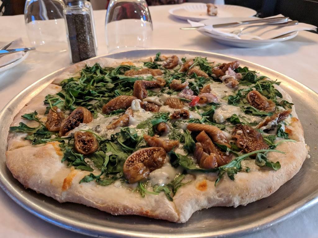 Doras Pizza and Ristorante | restaurant | 1859 E Main St, Mohegan Lake, NY 10547, USA | 9147431880 OR +1 914-743-1880