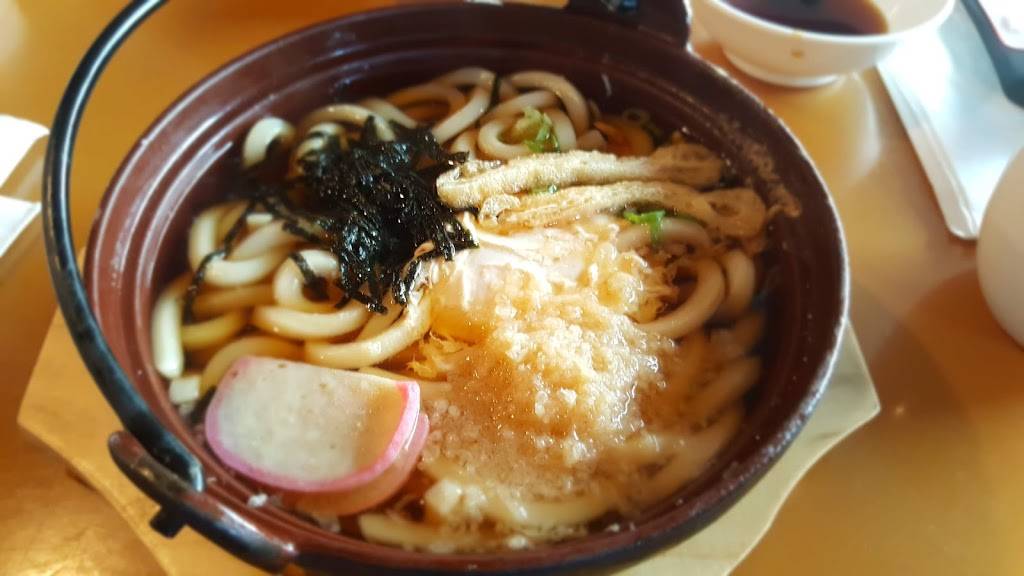 Kinta Sushi | restaurant | 135 Hiawatha Dr, Carol Stream, IL 60188, USA | 6302609557 OR +1 630-260-9557