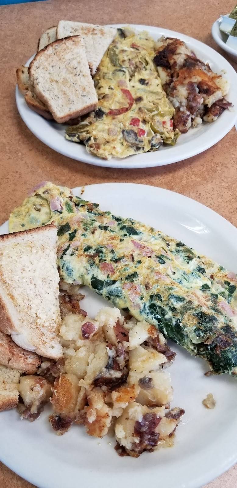 Orange Tree Breakfast And Lunch | restaurant | 6400 N University Dr, Pompano Beach, FL 33076, USA | 9547221144 OR +1 954-722-1144