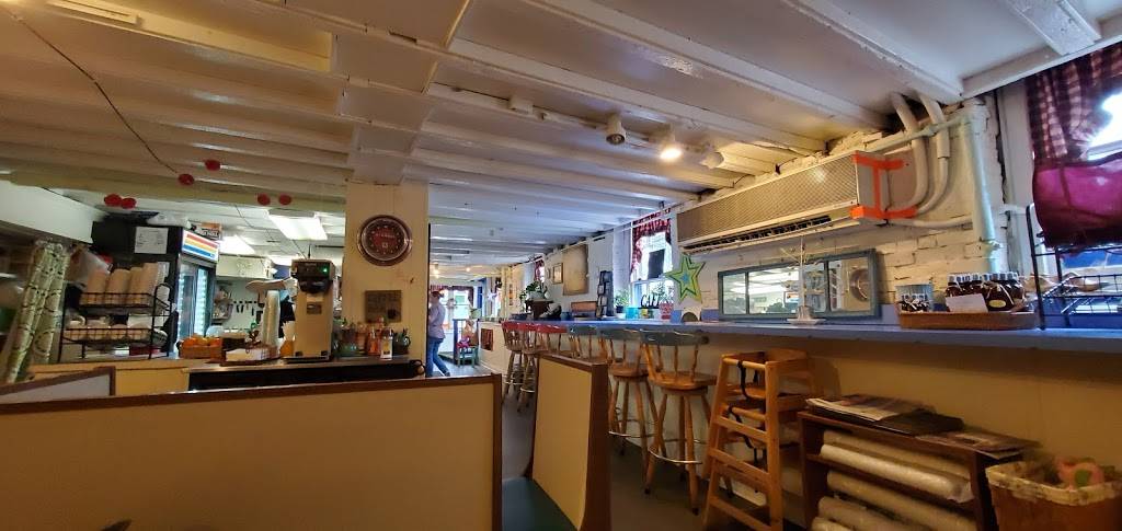 Starlight Cafe | cafe | 15 Lambard St, Bath, ME 04530, USA | 2074433005 OR +1 207-443-3005