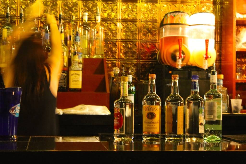 Dark Horse Tavern | restaurant | 816 North Highland Avenue Northeast, Atlanta, GA 30306, USA | 4048733607 OR +1 404-873-3607