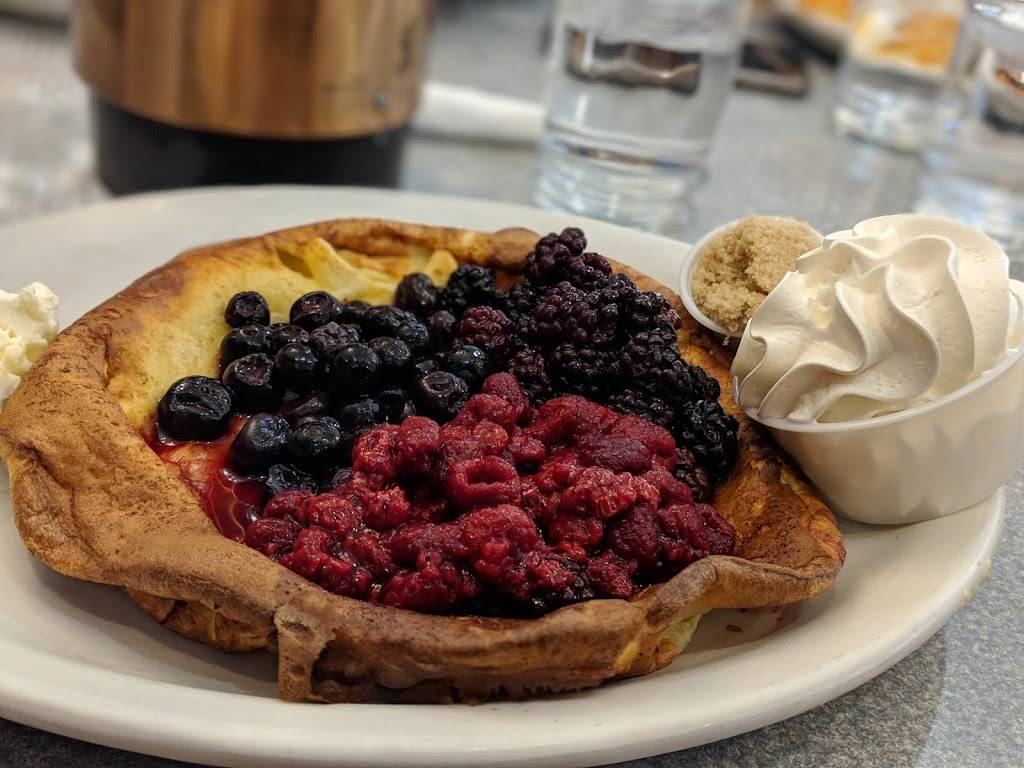 Pannekoeken Huis | restaurant | 4995 Excelsior Blvd, St Louis Park, MN 55416, USA | 9529202120 OR +1 952-920-2120