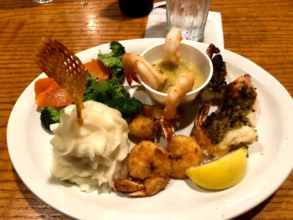 Barnacle Bills Seafood | restaurant | 5050 N Tamiami Trail, Sarasota, FL 34234, USA | 9413557700 OR +1 941-355-7700