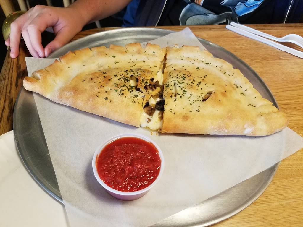 Mamas Famous Pizza & Heroes | restaurant | 50 S Houghton Rd # 190, Tucson, AZ 85748, USA | 5207514600 OR +1 520-751-4600