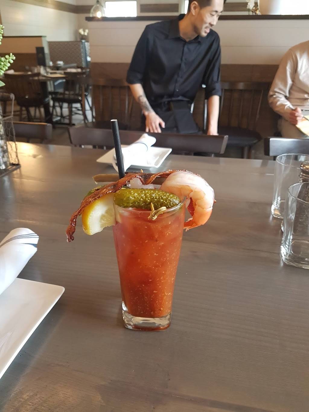 Estia Falmouth | meal takeaway | 117 Main St, Falmouth, MA 02540, USA | 5085483300 OR +1 508-548-3300