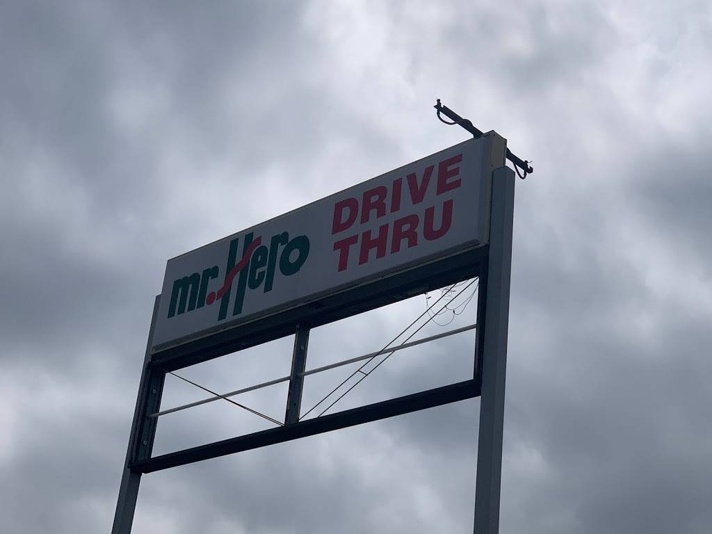 Mr. Hero with Drive-Thru | restaurant | 2801 B Maret Pl NE NE, Canton, OH 44705, USA | 3305467008 OR +1 330-546-7008