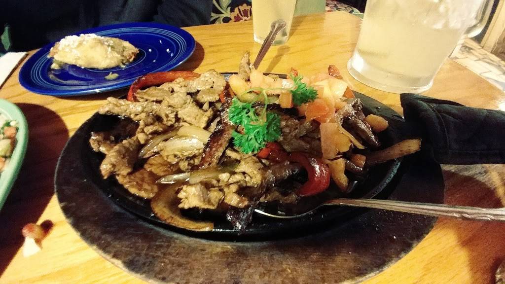 El Jardin Mexican Restaurant | restaurant | 22758 Broadway St, Columbia, CA 95310, USA | 2095321291 OR +1 209-532-1291