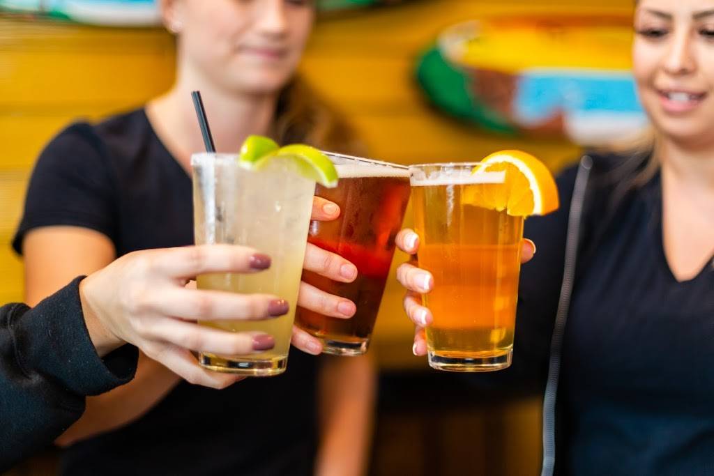 The Shwack Beach Grill | restaurant | 24502 Del Prado Ave, Dana Point, CA 92629, USA | 9492182731 OR +1 949-218-2731