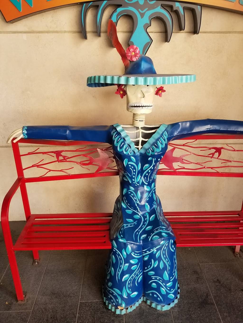 Wild Salsa | restaurant | 300 Throckmorton St, Fort Worth, TX 76102, USA | 6823163230 OR +1 682-316-3230