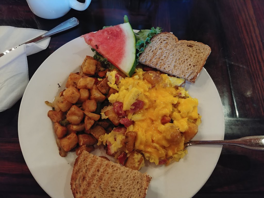 Draft House | restaurant | 4543 N Rancho Dr, Las Vegas, NV 89130, USA | 7026451404 OR +1 702-645-1404