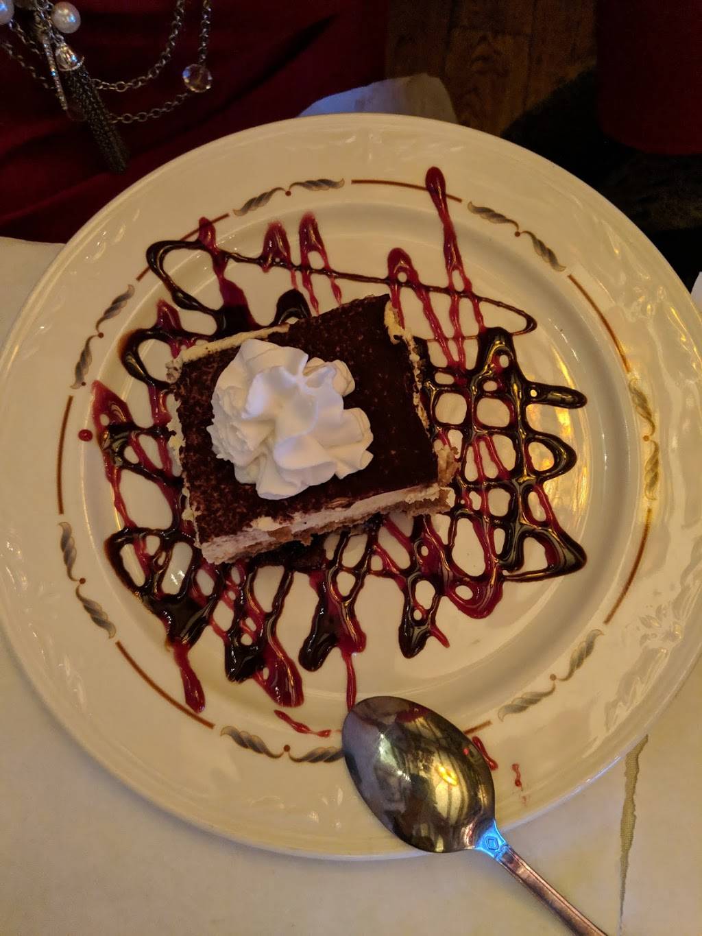 Antique Table Restaurant | restaurant | 2 Essex St, Lynn, MA 01902, USA | 7814779778 OR +1 781-477-9778